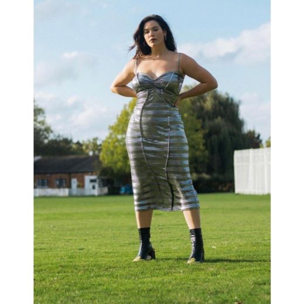 Georgia Hardinge Silver Midi Dress - Picture 2 of 5